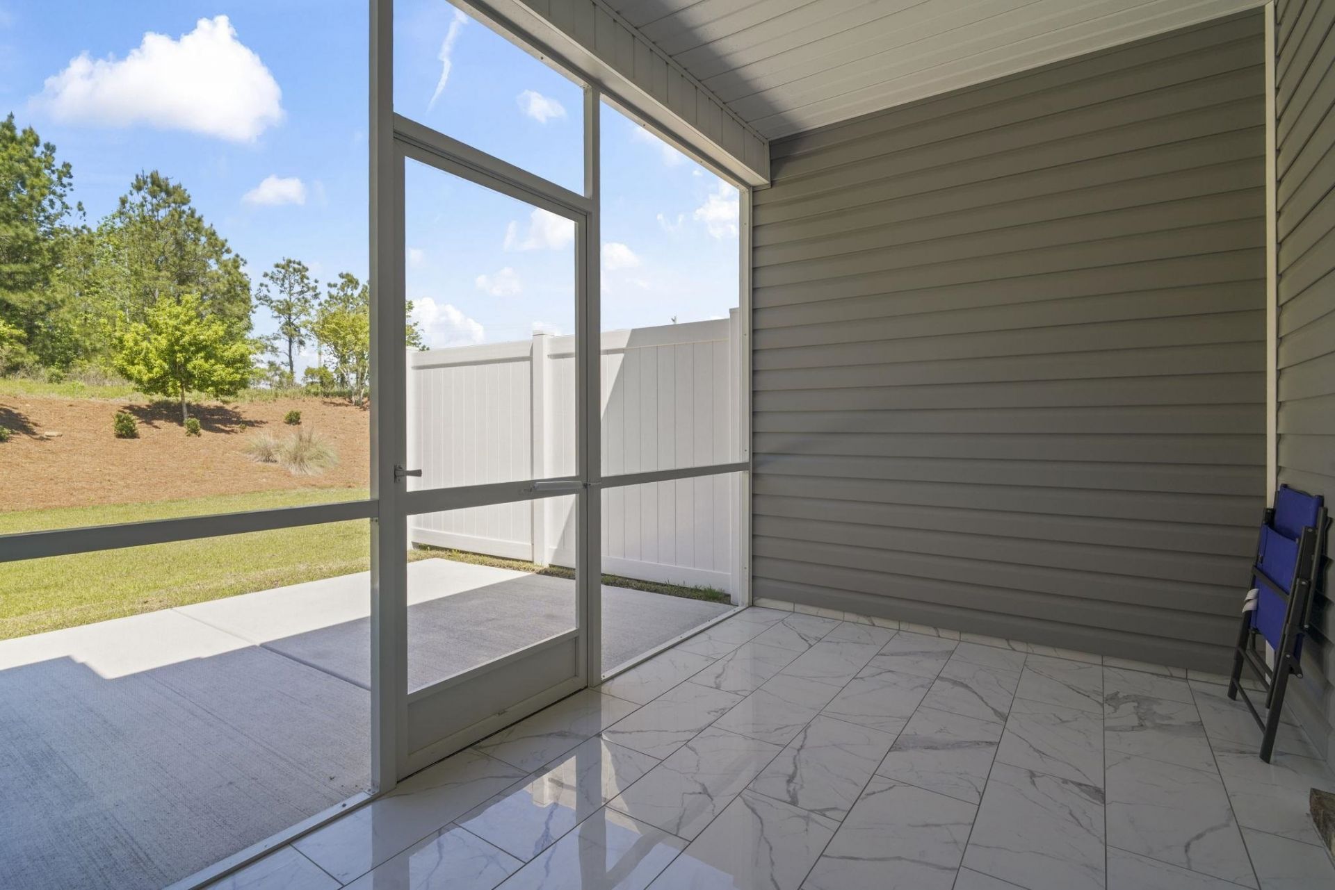 4045 Taranto Loop Photo 36