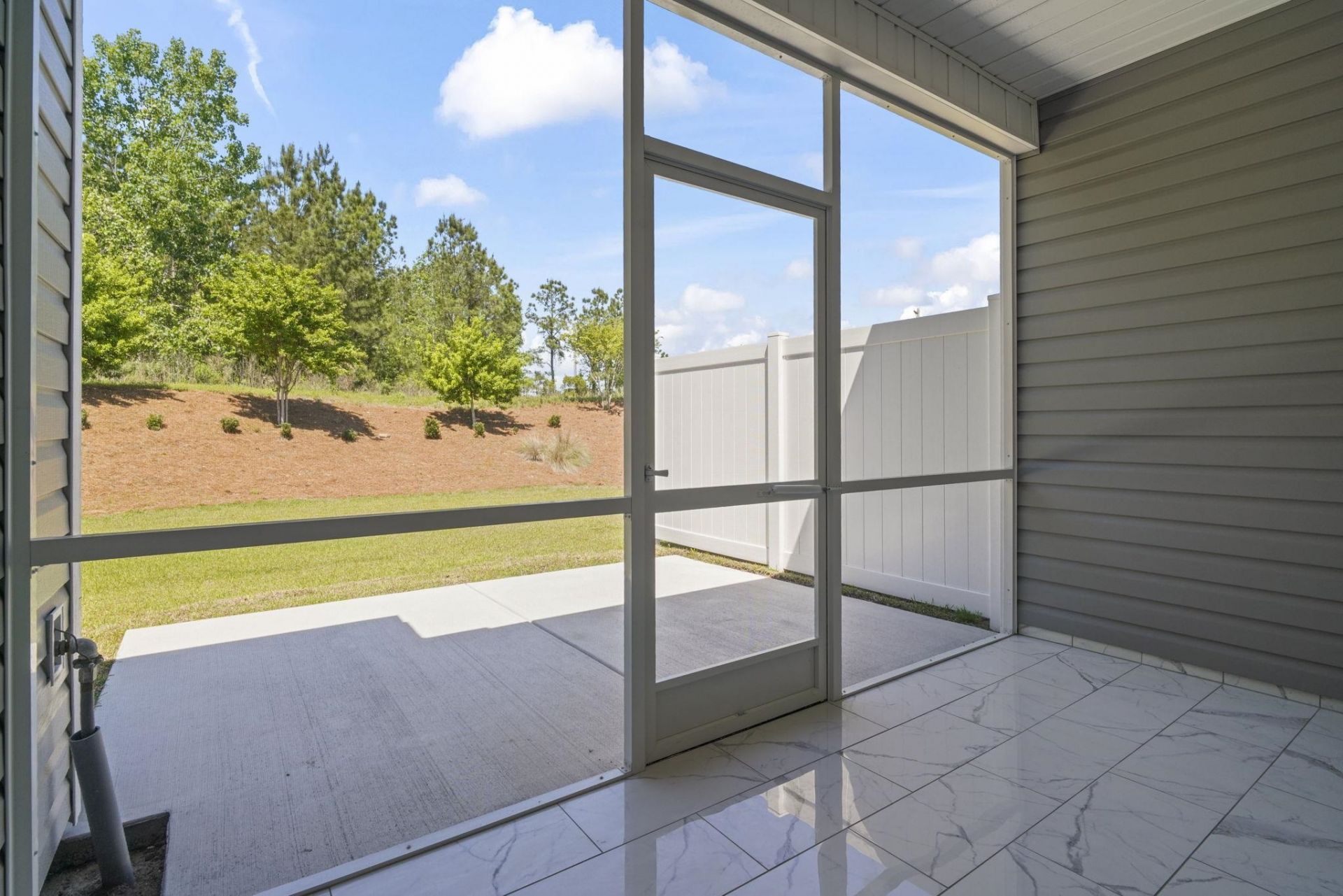 4045 Taranto Loop Photo 37