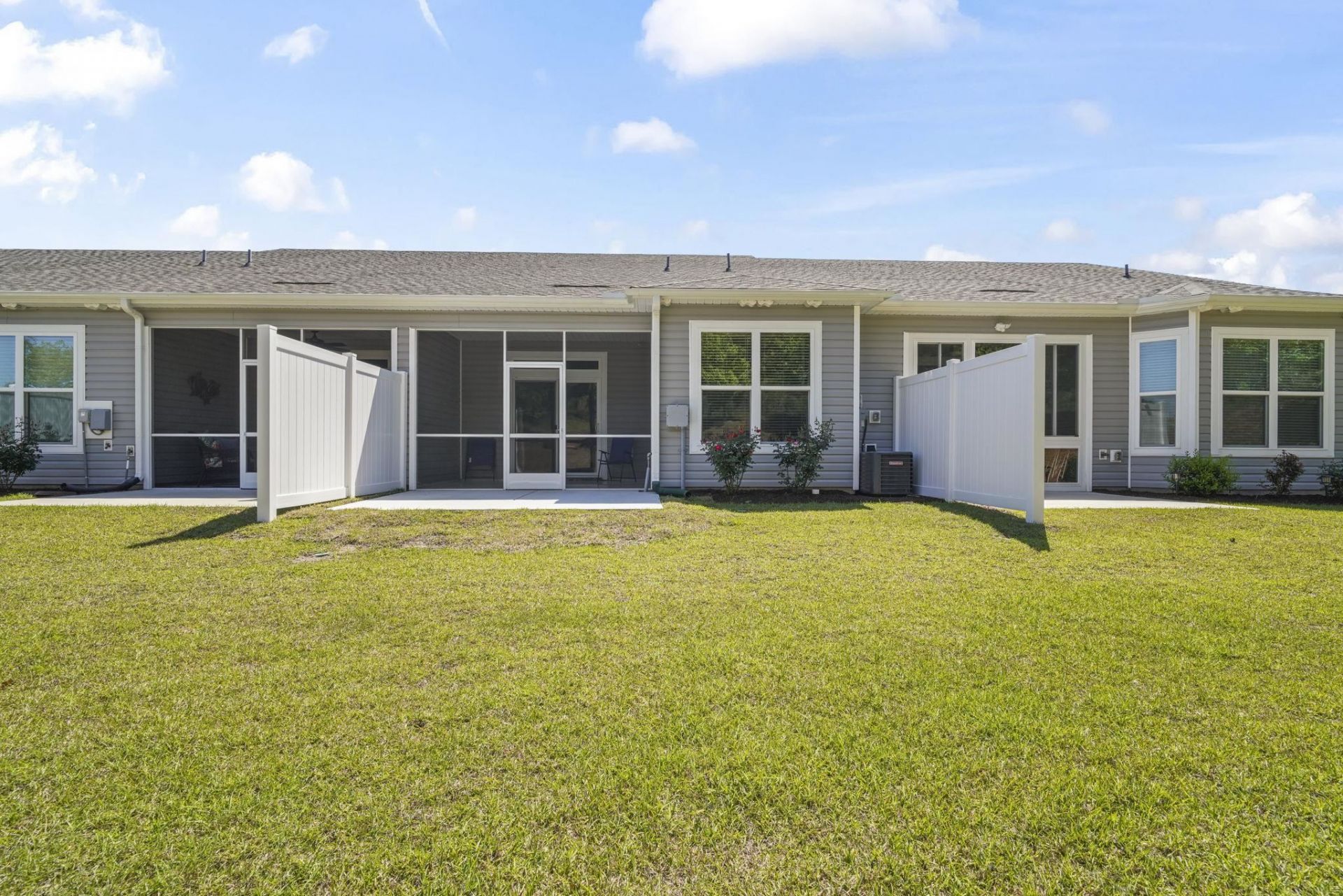 4045 Taranto Loop Photo 39