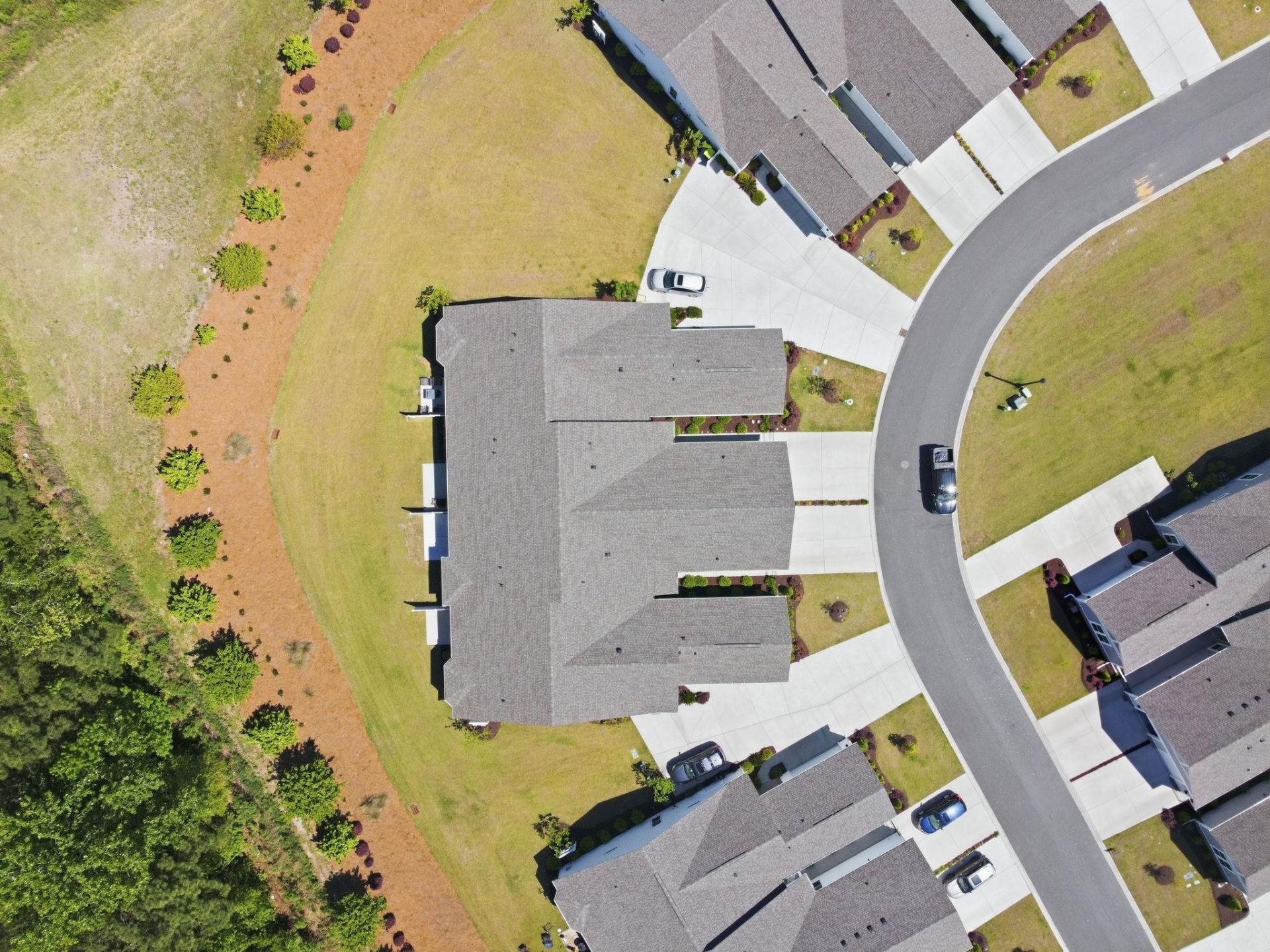 4045 Taranto Loop Photo 4