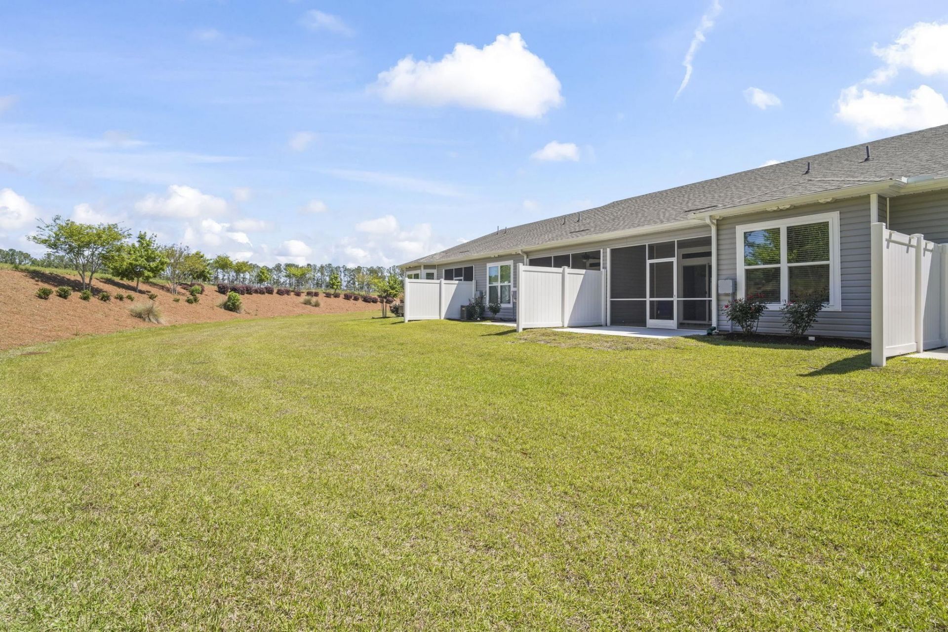 4045 Taranto Loop Photo 40