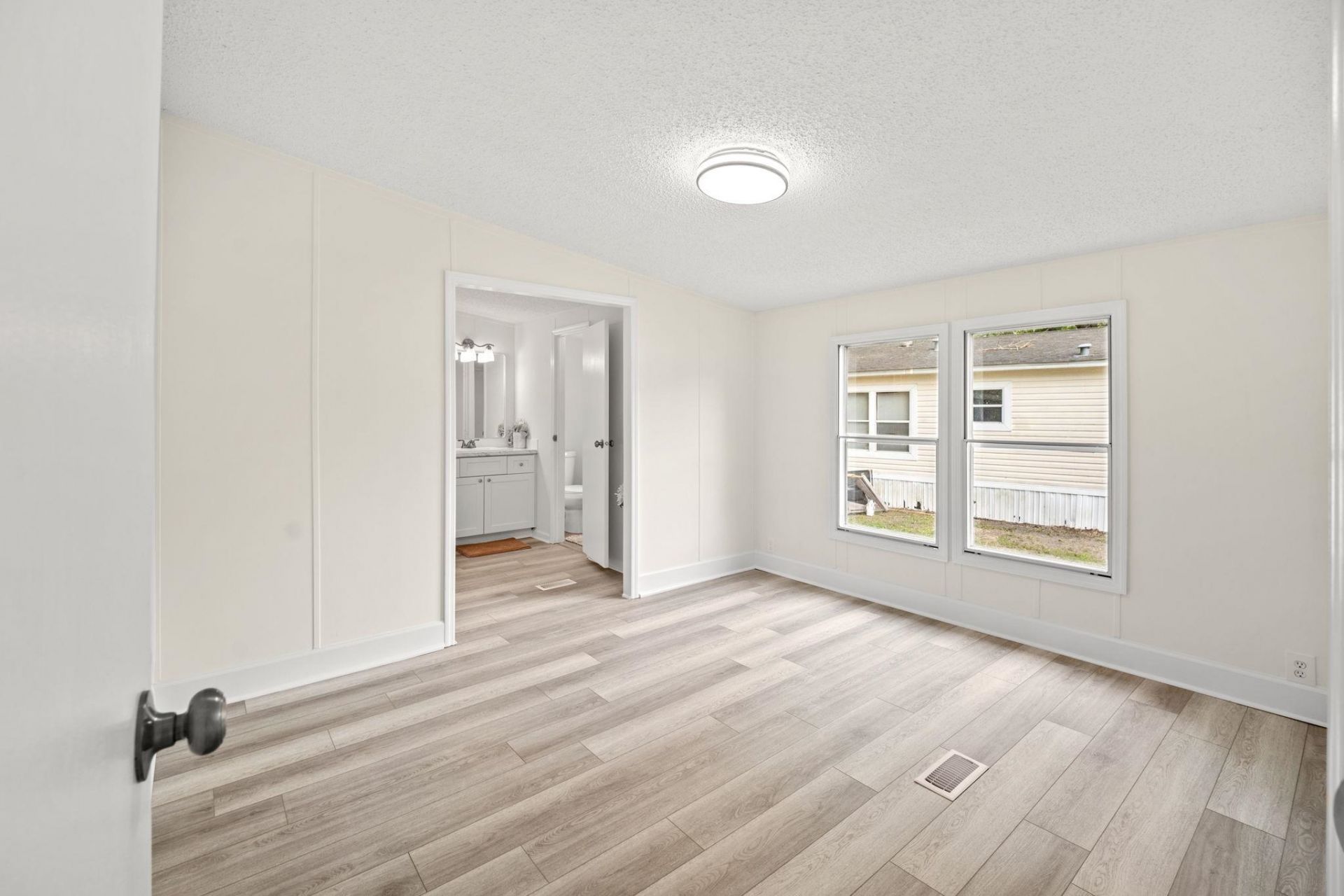 160 Saint Christopher Circle Photo 15