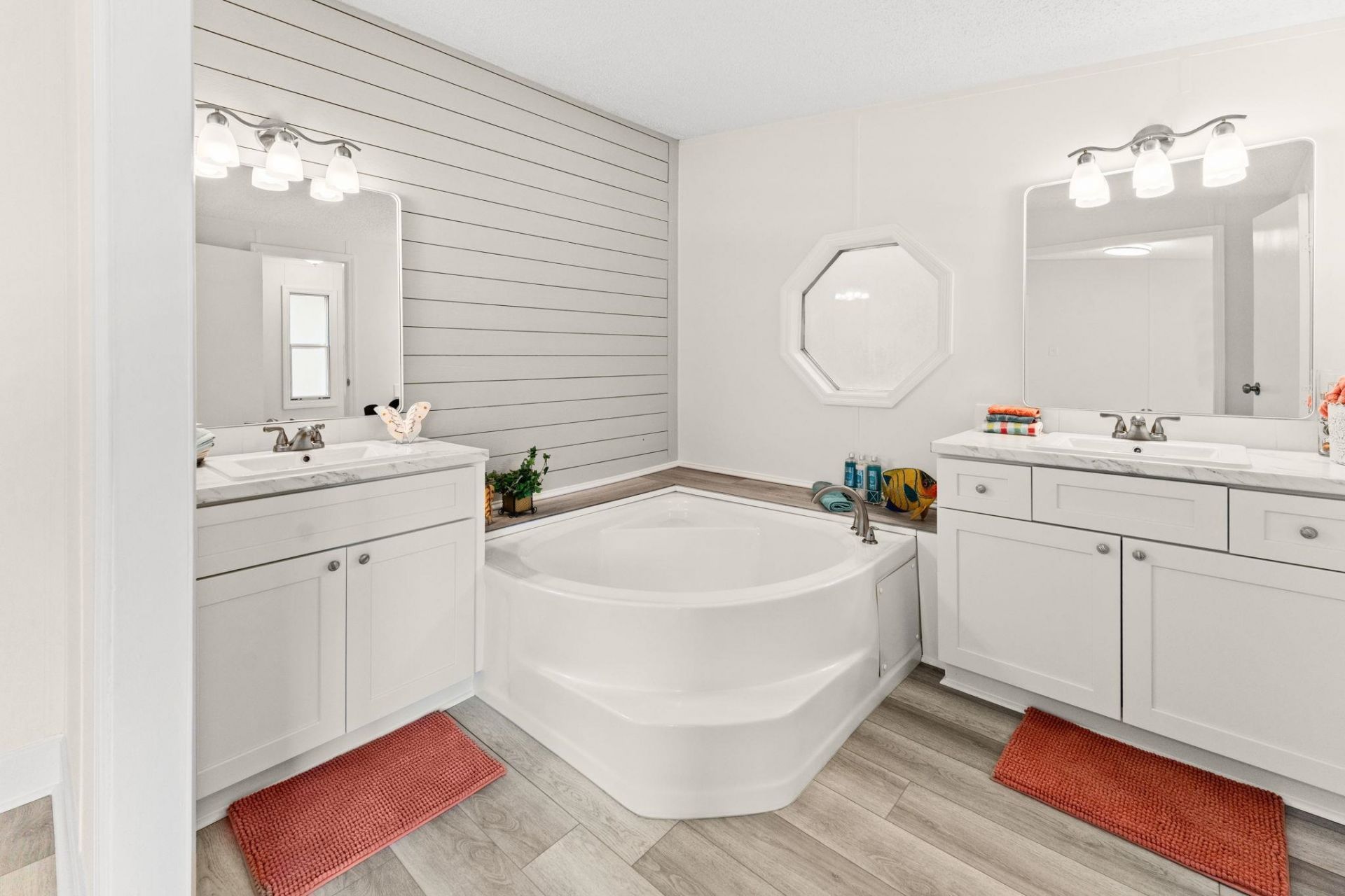 160 Saint Christopher Circle Photo 18