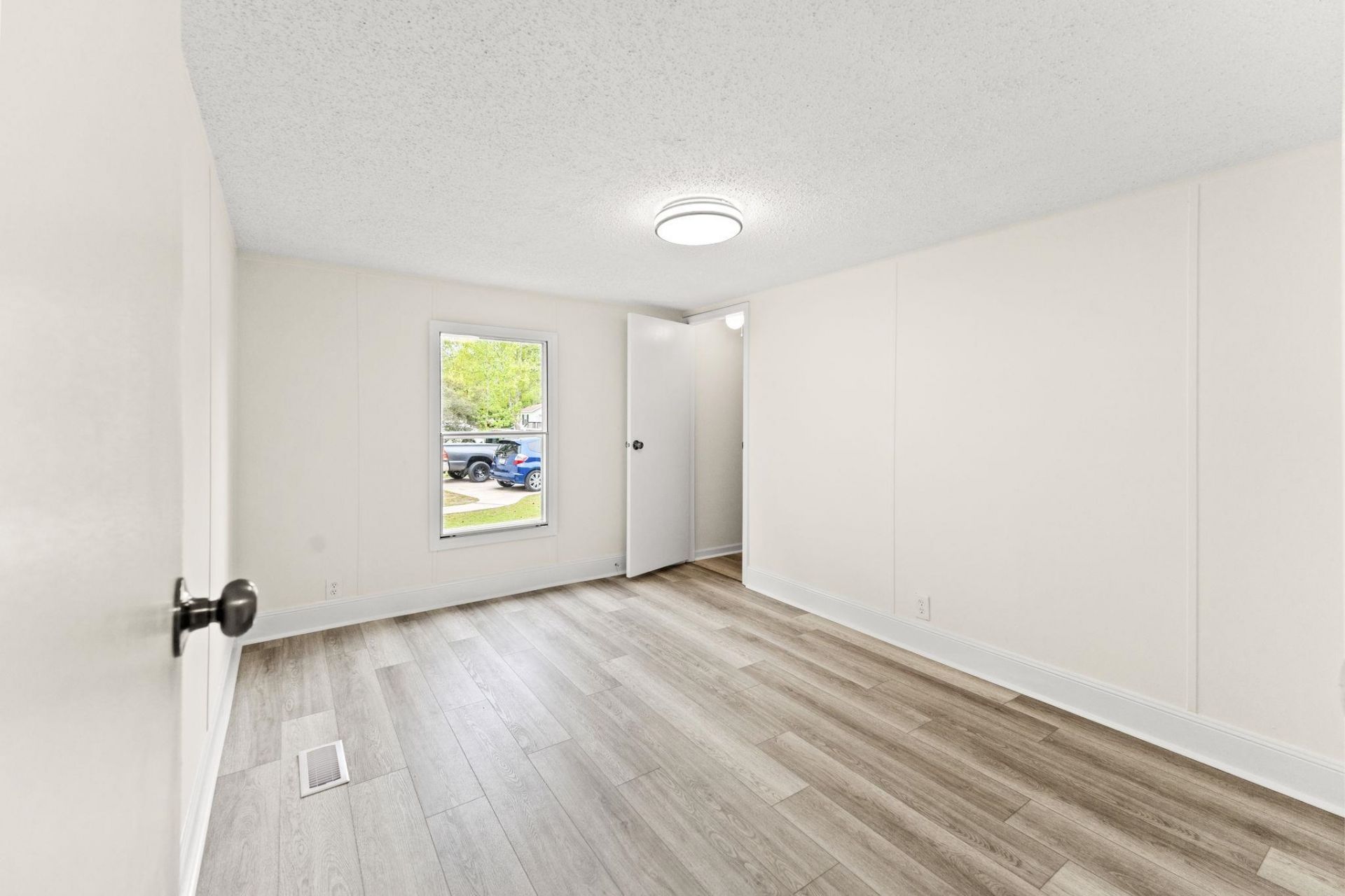 160 Saint Christopher Circle Photo 28