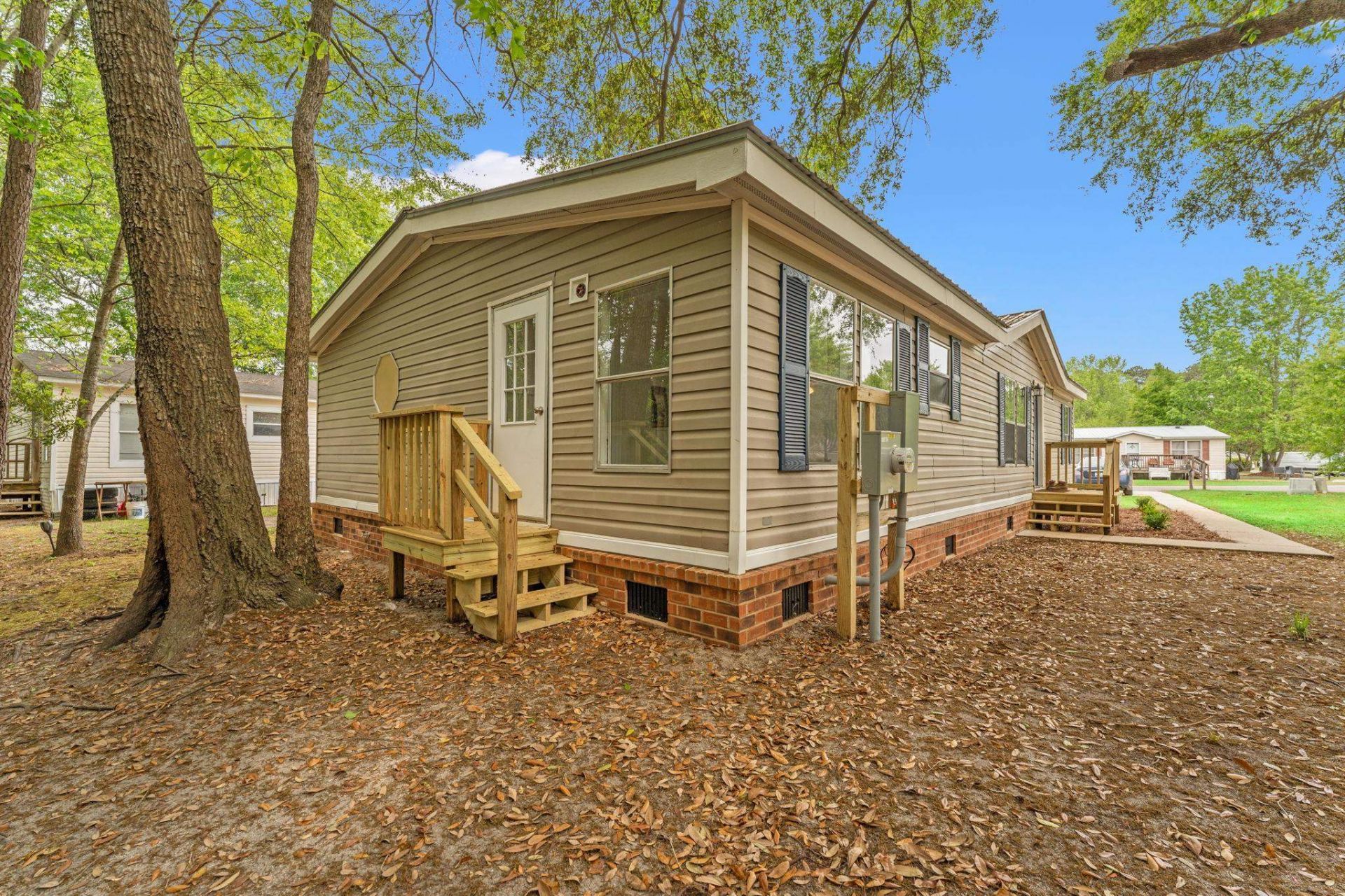 160 Saint Christopher Circle Photo 32