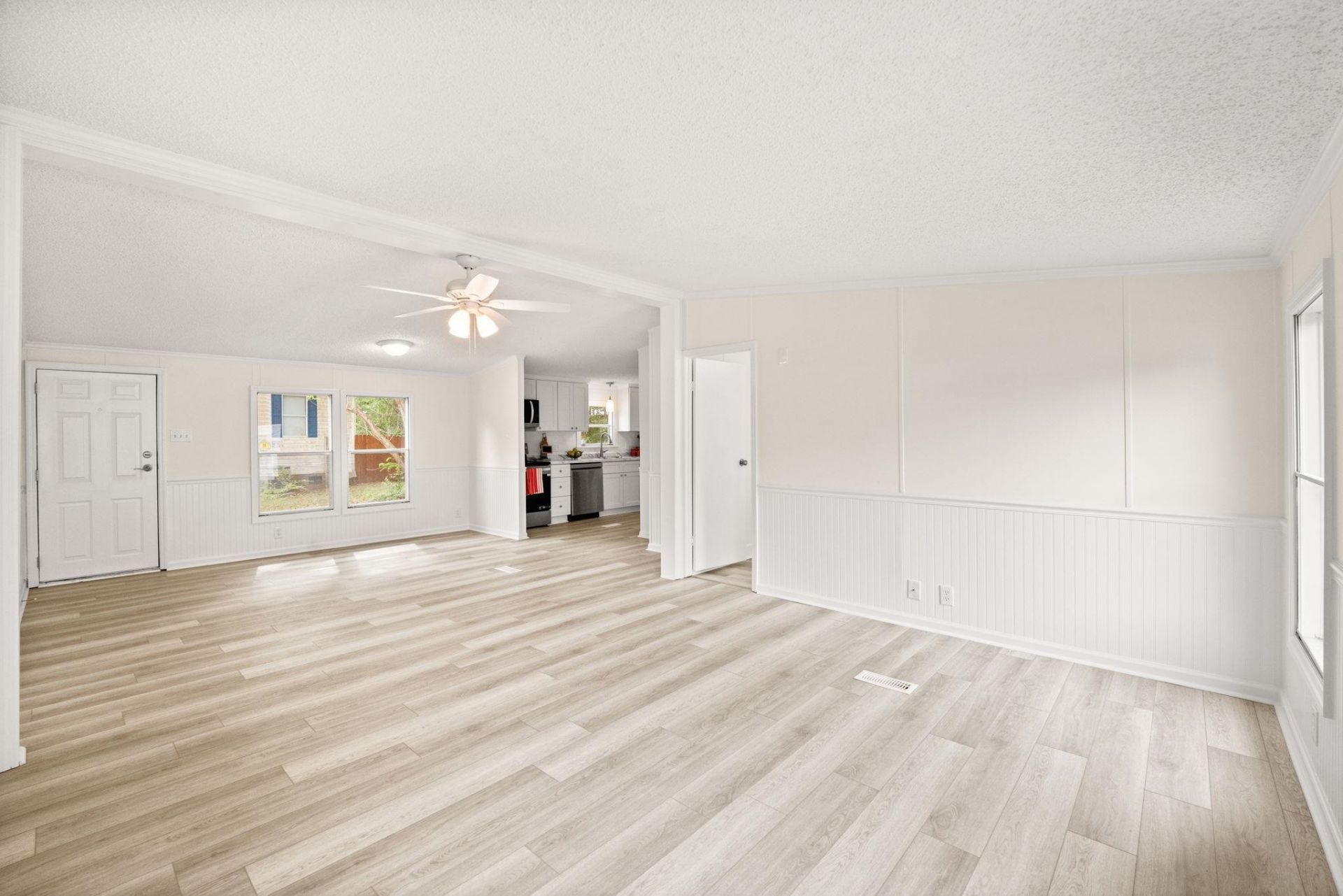 160 Saint Christopher Circle Photo 6