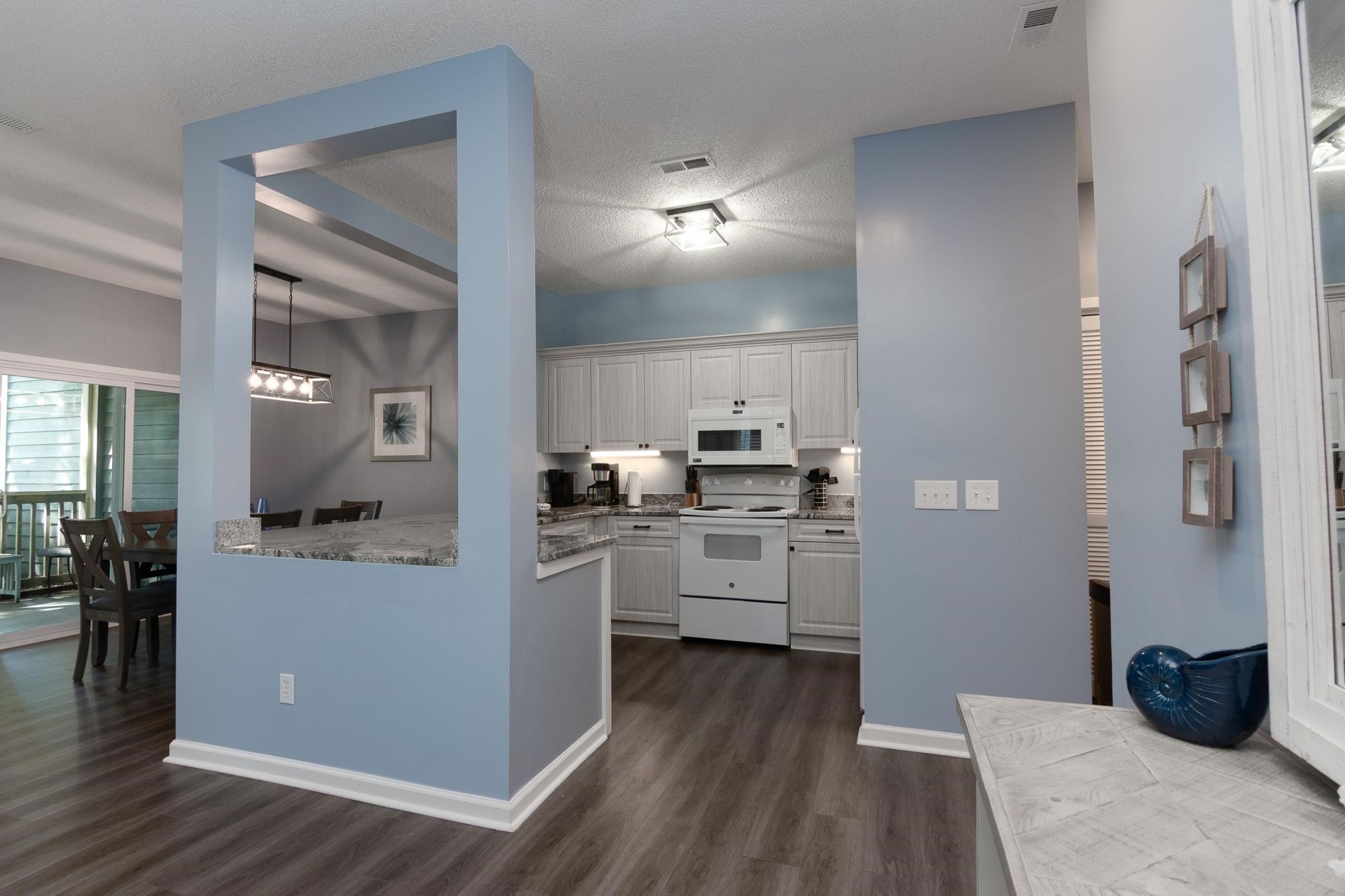 820 Castleford Circle Photo 10