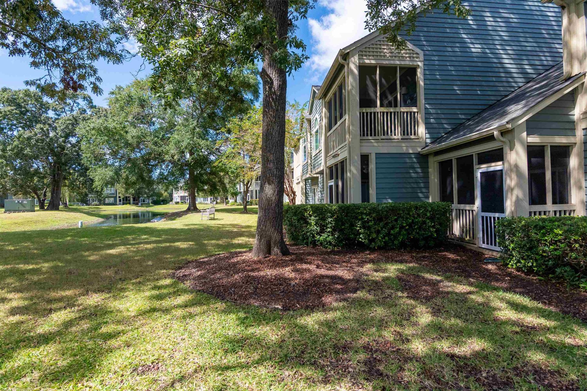 820 Castleford Circle Photo 36