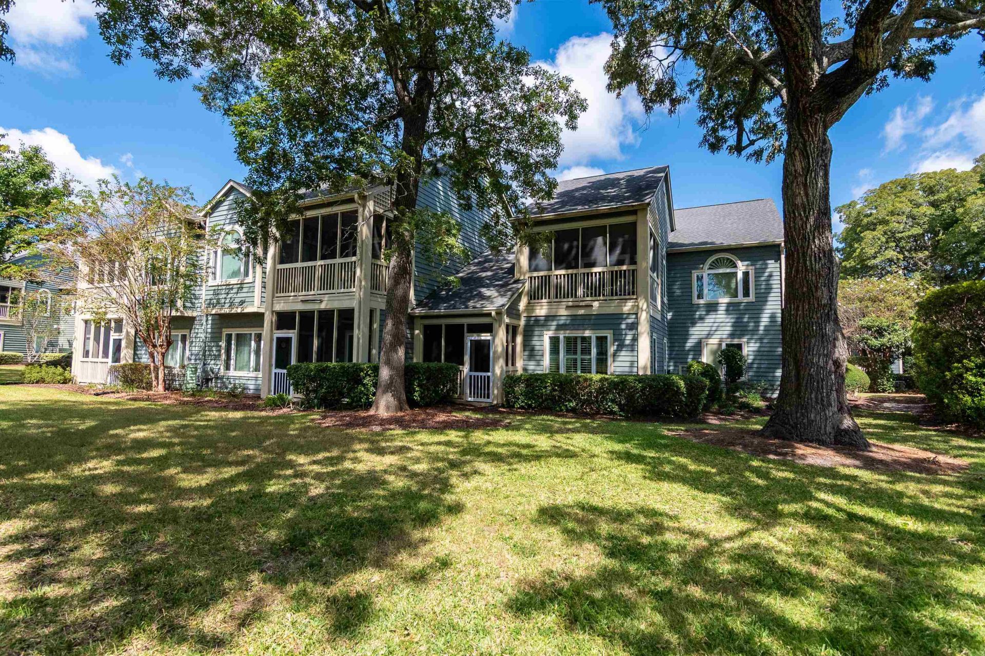 820 Castleford Circle Photo 37