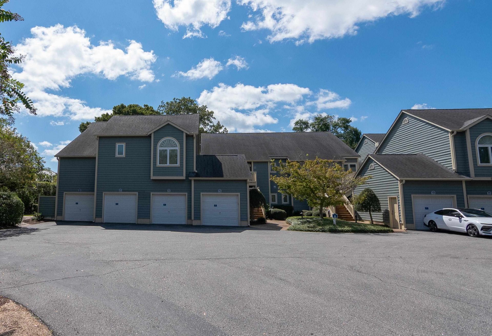 820 Castleford Circle Photo 41