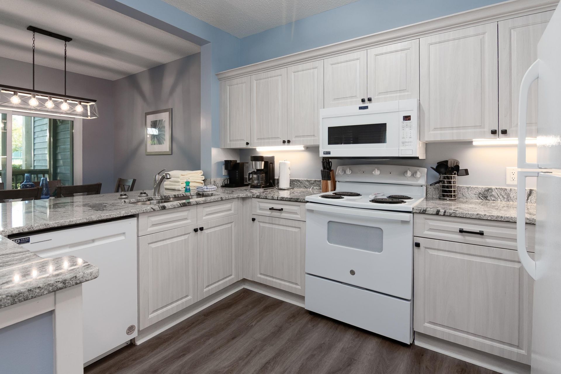 820 Castleford Circle Photo 6