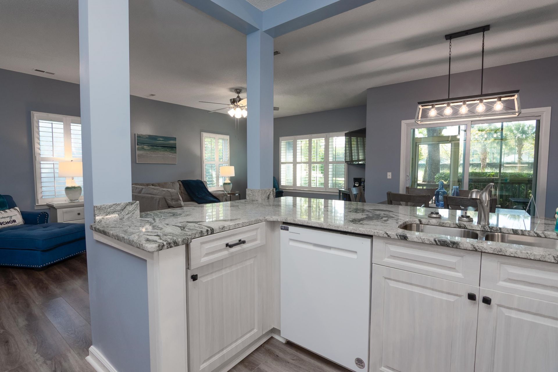 820 Castleford Circle Photo 7