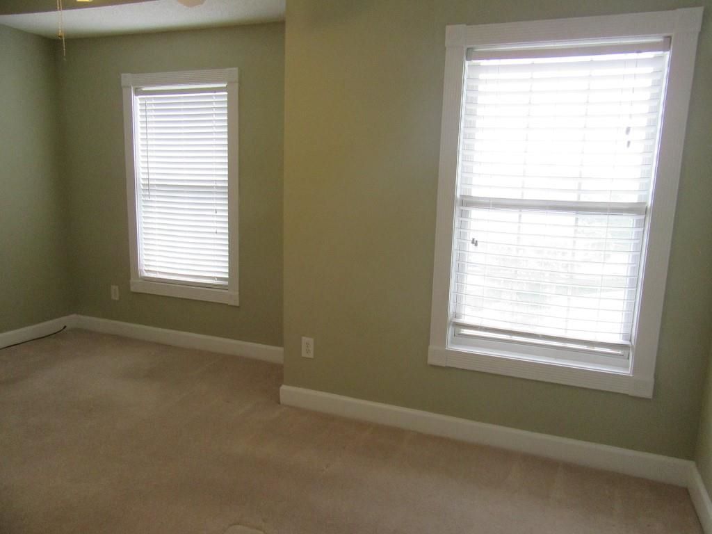 2241 Waterview Dr. Photo 23