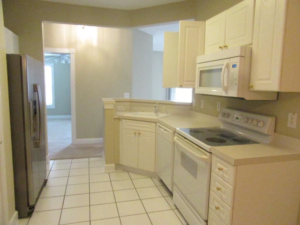 2241 Waterview Dr. Photo 24