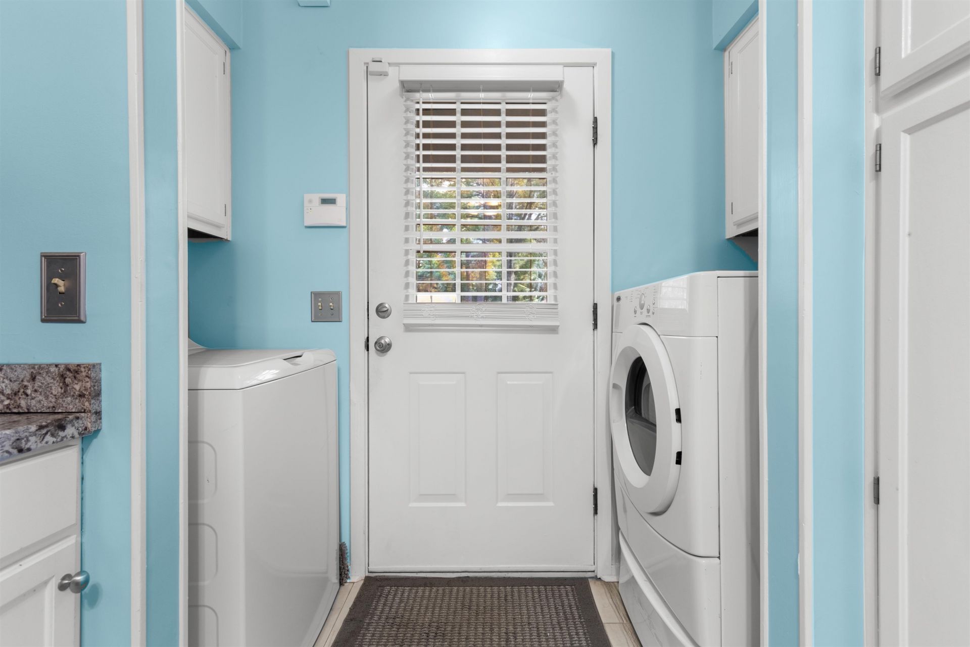 850 King James Ct. Photo 14