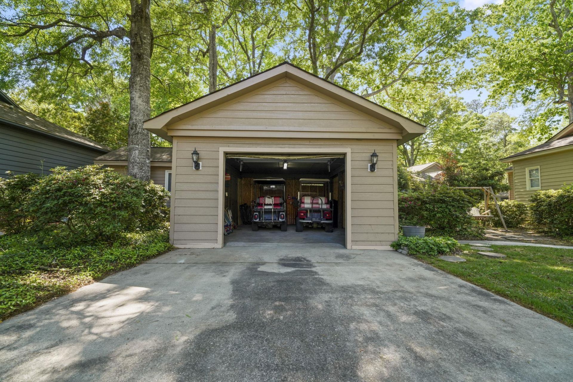 850 King James Ct. Photo 25