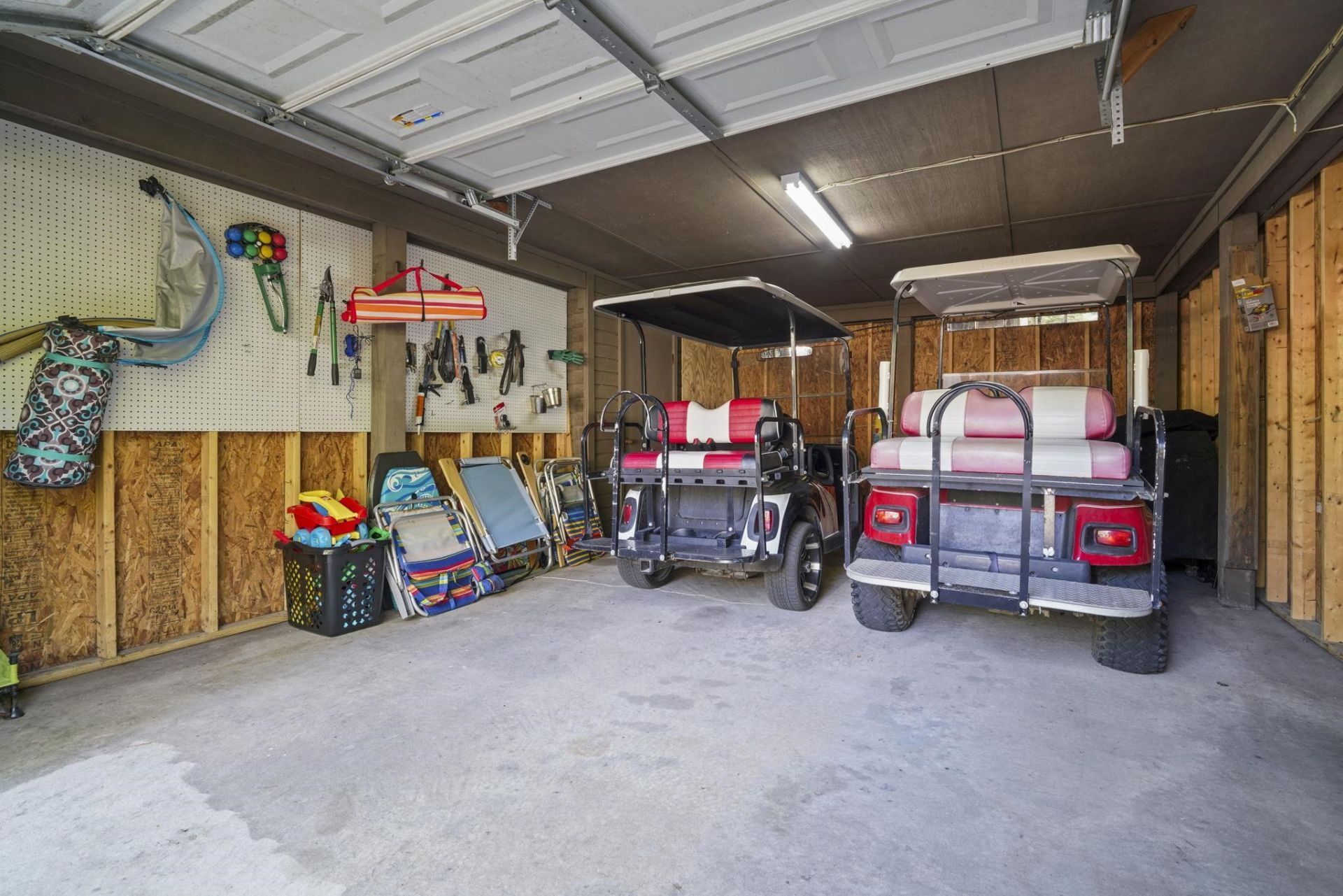 850 King James Ct. Photo 26