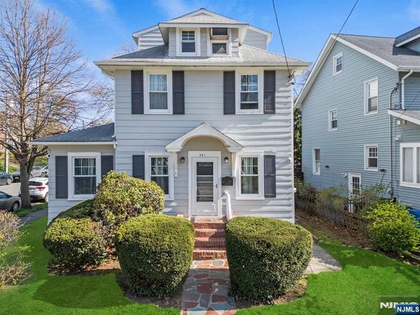 351 Park Avenue, RUTHERFORD, NJ 07070