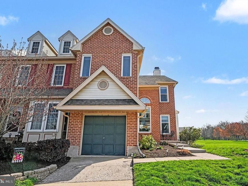 468 Amherst Court , Harleysville, PA 19438 Main Photo