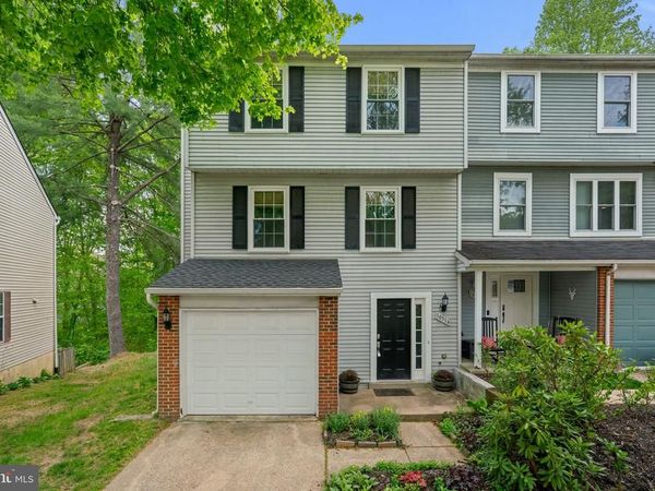 10314 COLLEGE SQUARE, COLUMBIA, MD 21044