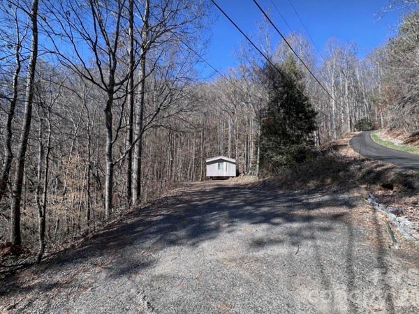 224 Riddle Road , Swannanoa, NC 28778