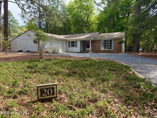 20 Merion Circle, Pinehurst, NC 28374