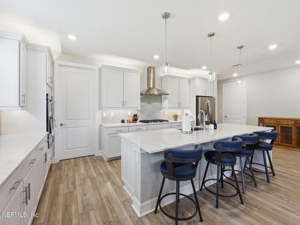 10826 TOWN VIEW Drive, Jacksonville, FL 32256