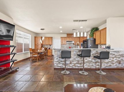 9820 Spring View Way, Elk Grove, CA 95757 Photo