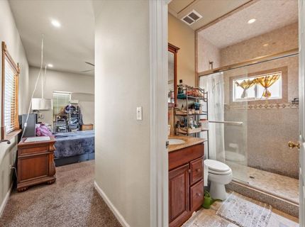 9820 Spring View Way, Elk Grove, CA 95757 Photo