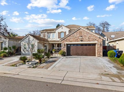 9820 Spring View Way, Elk Grove, CA 95757 Photo