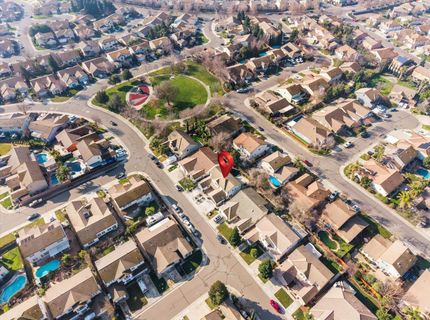 9820 Spring View Way, Elk Grove, CA 95757 Photo