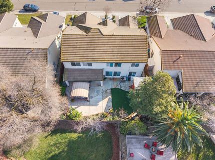 9820 Spring View Way, Elk Grove, CA 95757 Photo