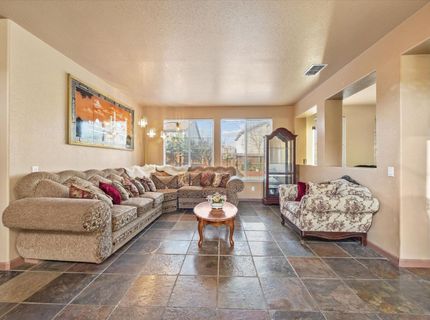 9820 Spring View Way, Elk Grove, CA 95757 Photo