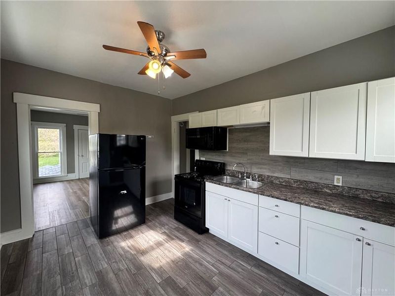 435 1/2 S Market Street, Troy, OH 45373 Photo 4