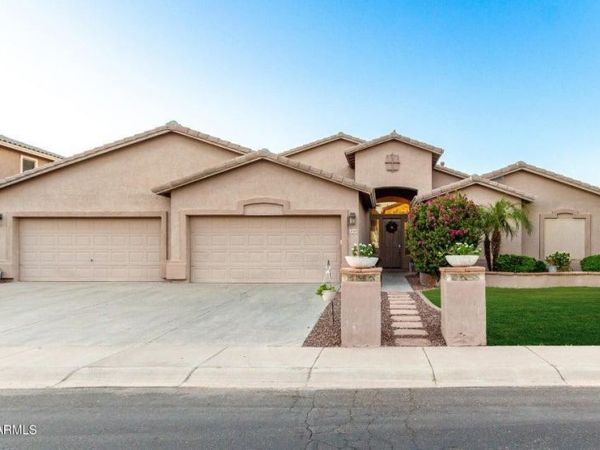 42422 W Bravo Drive, Maricopa, AZ 85138