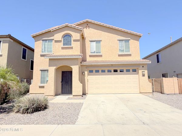 1084 E SADDLEBACK Place, San Tan Valley, AZ 85143