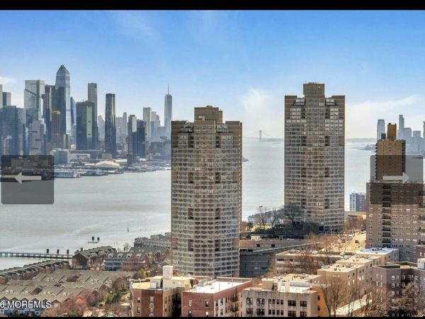 7000 Boulevard E, Unit 49I, Guttenberg, NJ 07093
