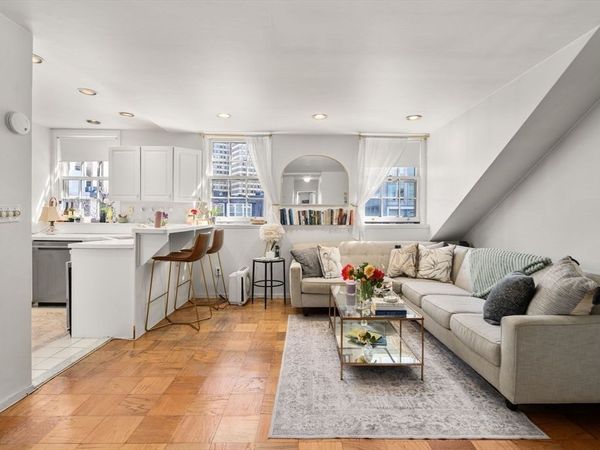 17 Bowdoin St, Unit 5BC, Boston, MA 02114