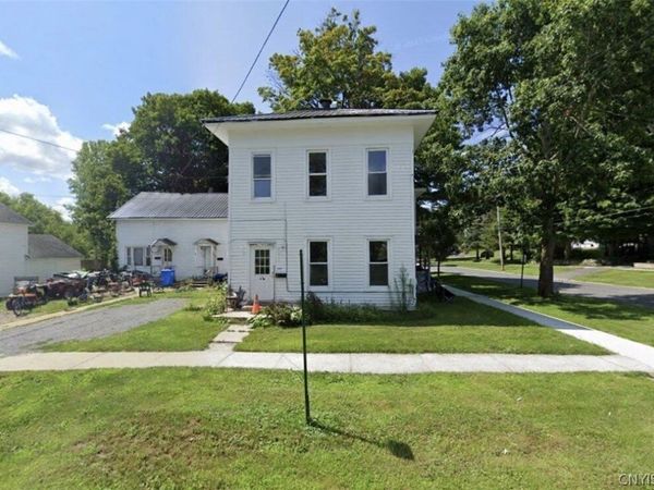 8 S Main Street , Carthage, NY 13619