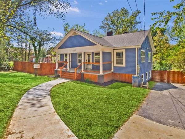 2172 Ben Hill Road, East Point, GA 30344