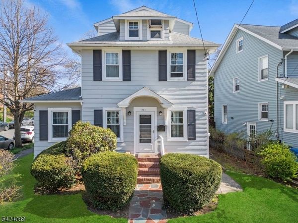 351 Park Ave, Rutherford, NJ 07070