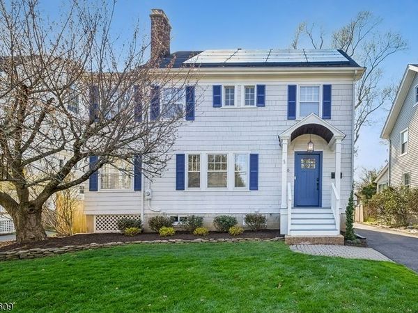 16 Fairview Ave, Summit, NJ 07901