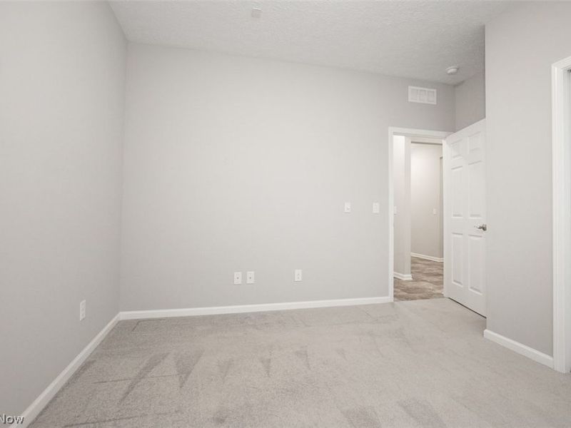 6584 Amber Way, North Ridgeville, OH 44039 Photo 17