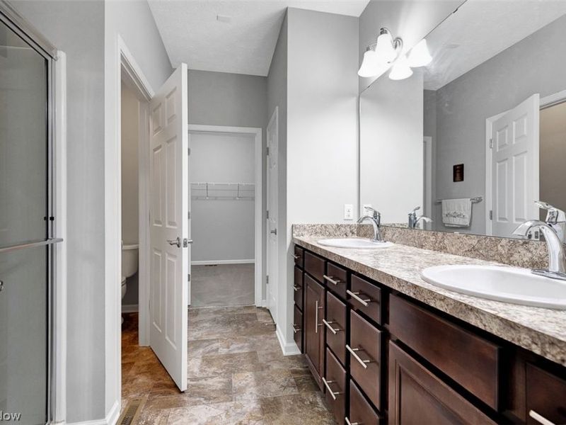 6584 Amber Way, North Ridgeville, OH 44039 Photo 26