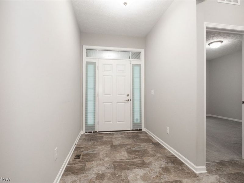 6584 Amber Way, North Ridgeville, OH 44039 Photo 3