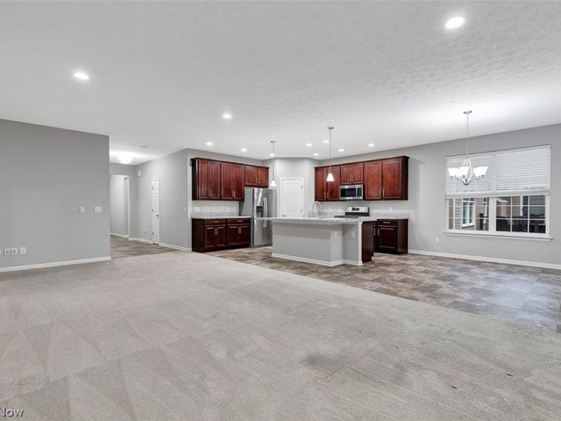 6584 Amber Way, North Ridgeville, OH 44039 Photo 6