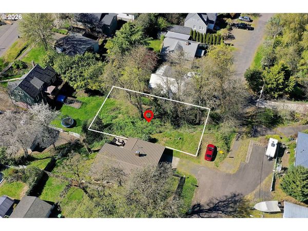 N 1st ST, St. Helens, OR 97051