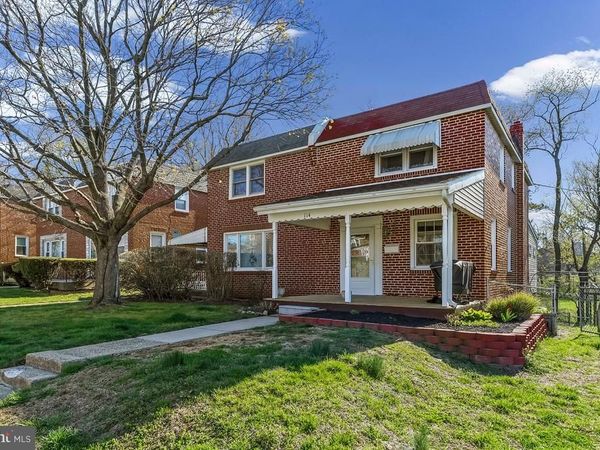 114 LAKEVIEW DRIVE, RIDLEY PARK, PA 19078