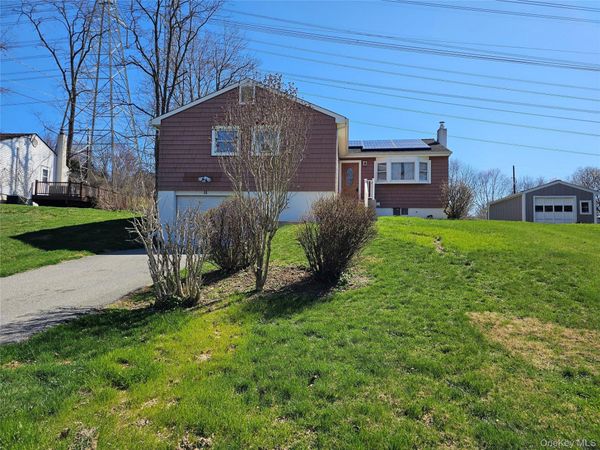 10 Tiger Road , Hopewell Junction, NY 12533