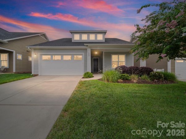 253 Stone Mountain Way , Denver, NC 28037